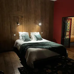 https://htel-particulier-le-mercier-de-montigny.inbrittany.com
